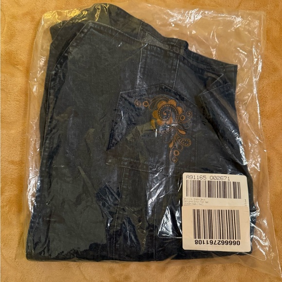 Denim & Co. Stretch Denim Embroidered
Button Front Vest XS - Picture 8 of 14